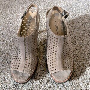 Via Spiga Suede perforated Peep Toe Heels, 7M, EUR 37.5, VGUC